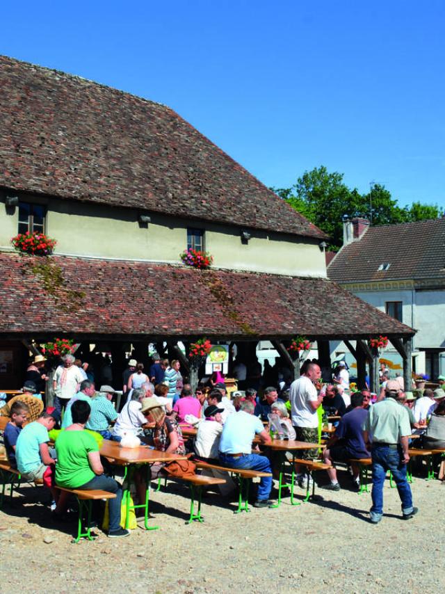 Country market in Marigny-en-Orxois