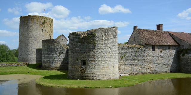 chateau-de-nesles-seringes-et-nesles