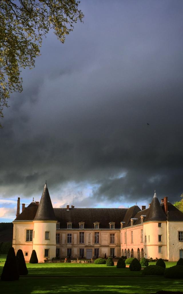 chateau-de-conde-demeure-des-princes-de-conde-de-savoie-de-bourbon