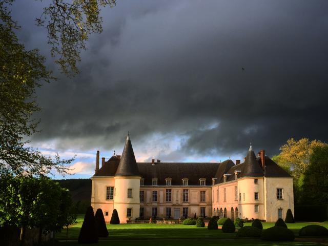 chateau-de-conde-demeure-des-princes-de-conde-de-savoie-de-bourbon