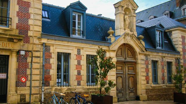 The treasures of the Hôtel-Dieu in Château-Thierry