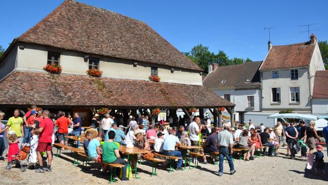 Country Market Marigny-en-Orxois